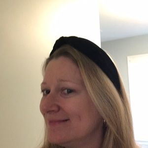 Anthropologie black velvet headband